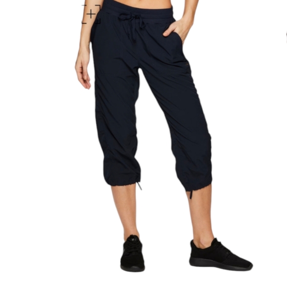 RBX Pants - RBX Navy Lumen Lightweight Capri Jogger Track Pant Size M